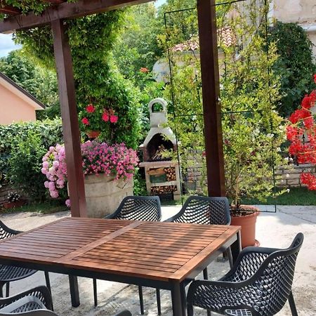 Вилла Nadia'S House Pican Экстерьер фото